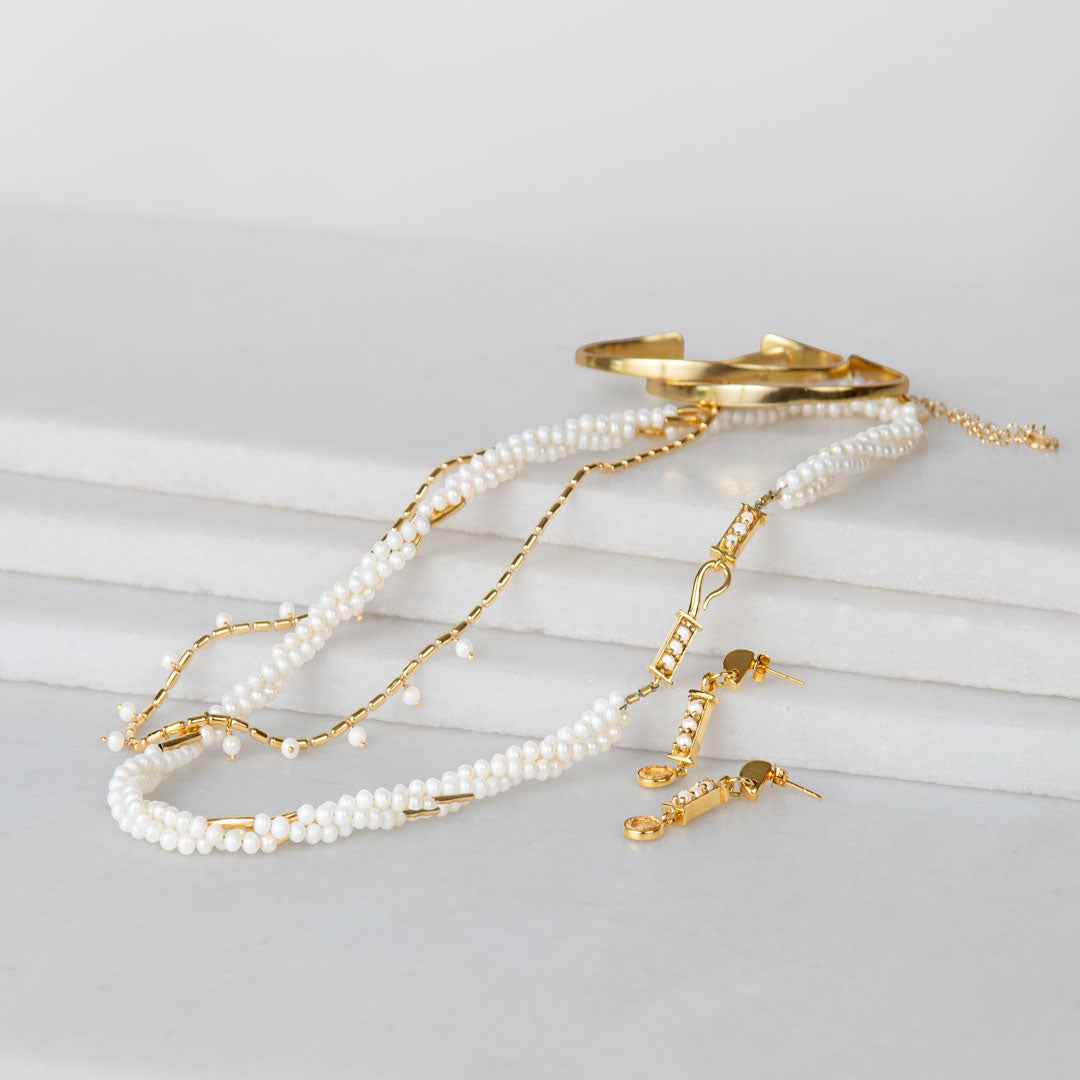 Prism - Pearl Horseshoe Coin Earring