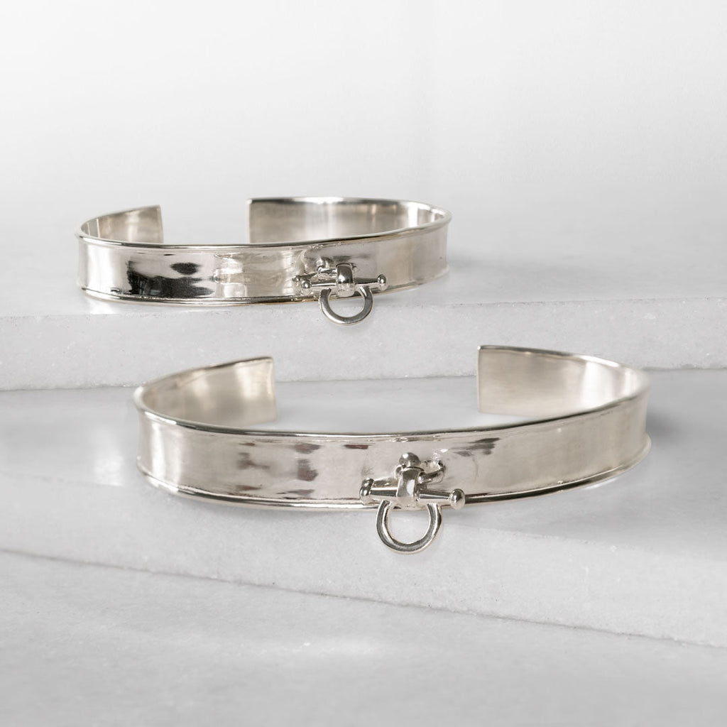 Ariston Horse Bit Equestrian Ring in Silver