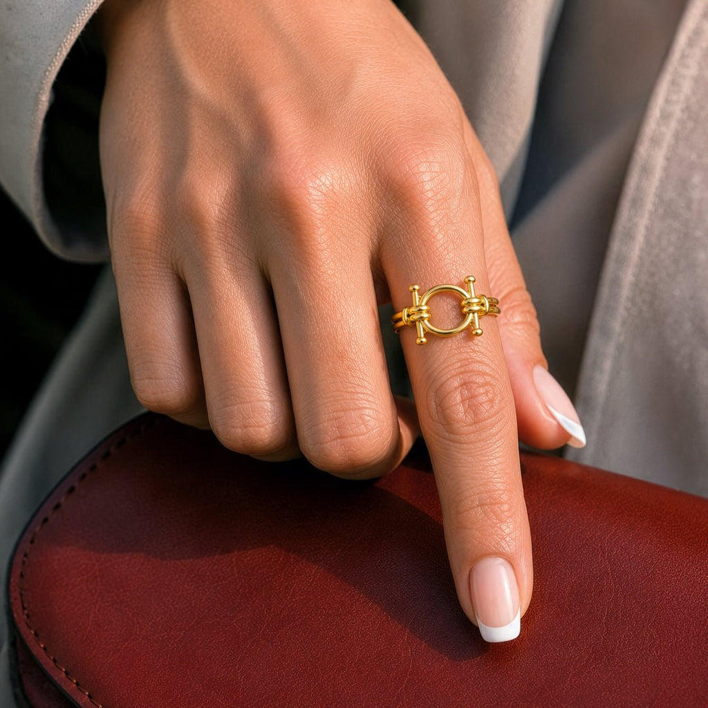 Bocara - Horse Bit Equestrian Ring in Gold