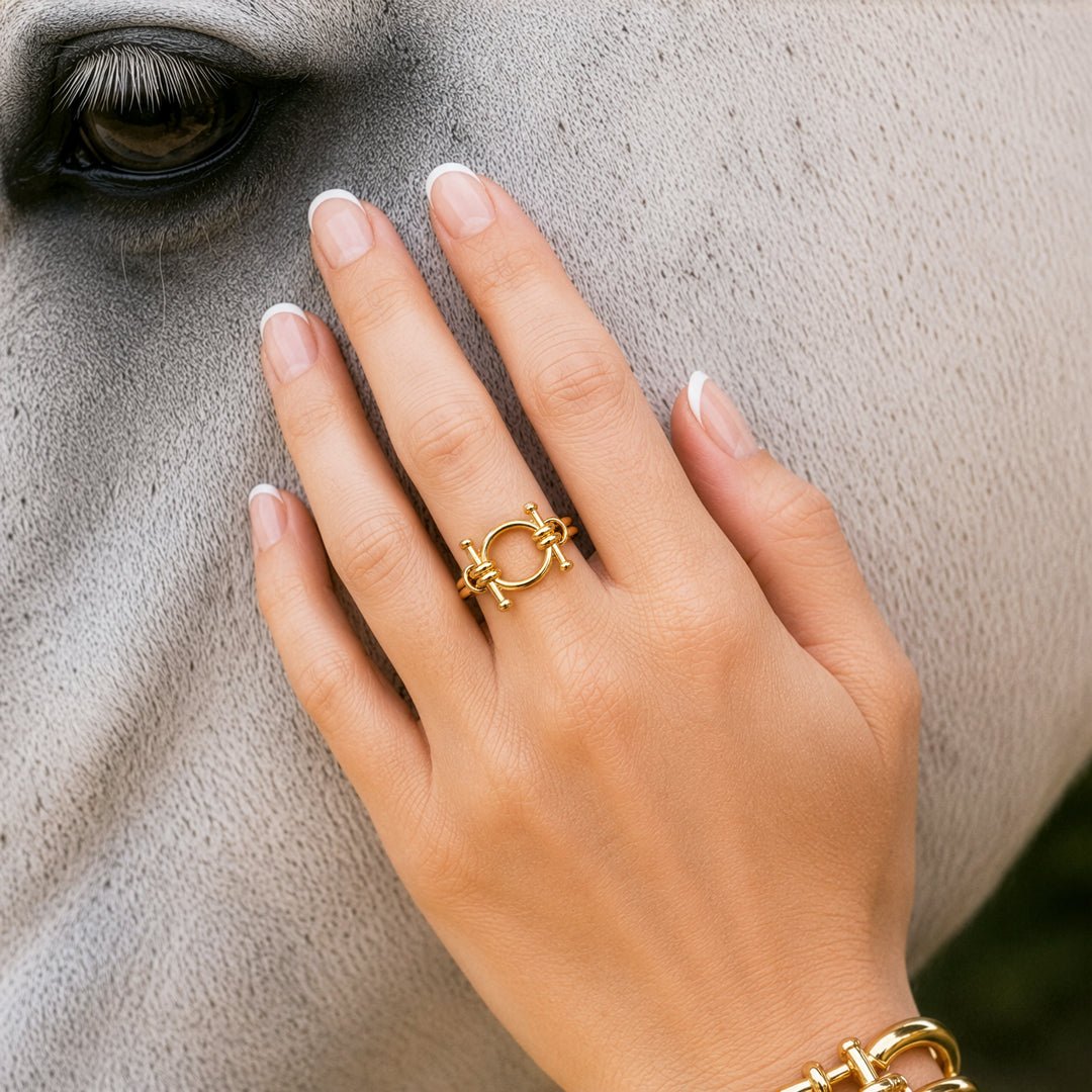 Bocara - Horse Bit Equestrian Ring in Gold