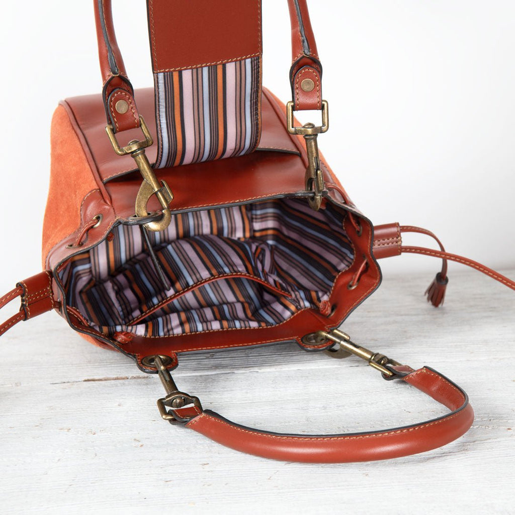 Cassidy - Luxury Leather Bucket Handbag in Cognac