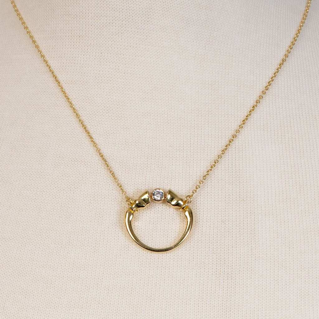 Cavallo - Moissanite Horses Hoof Necklace in Gold