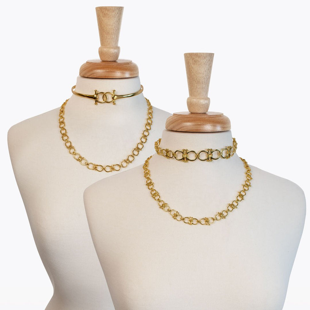 Chapelle - Horseshoe Link Equestrian Necklace in Gold