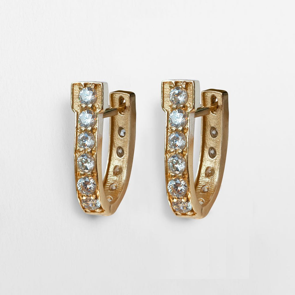 Colton - Diamond Cut Horseshoe Coin Earring in Gold