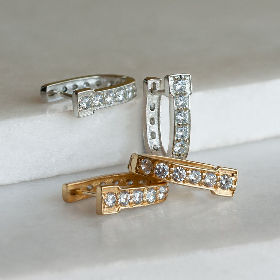 Colton - Diamond Cut Horseshoe Coin Earring in Silver