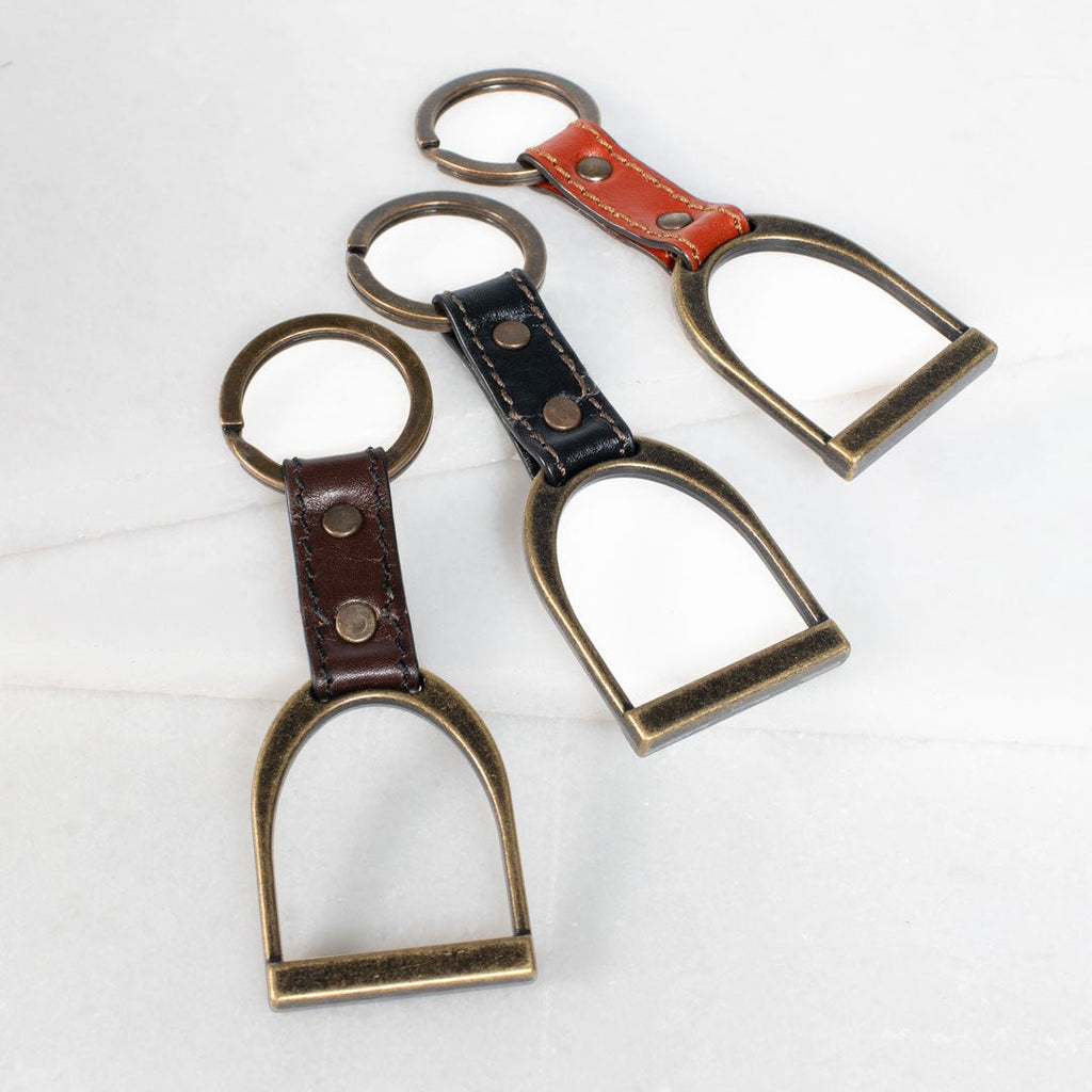 Conroy - Horse Stirrup Keychain in Cognac
