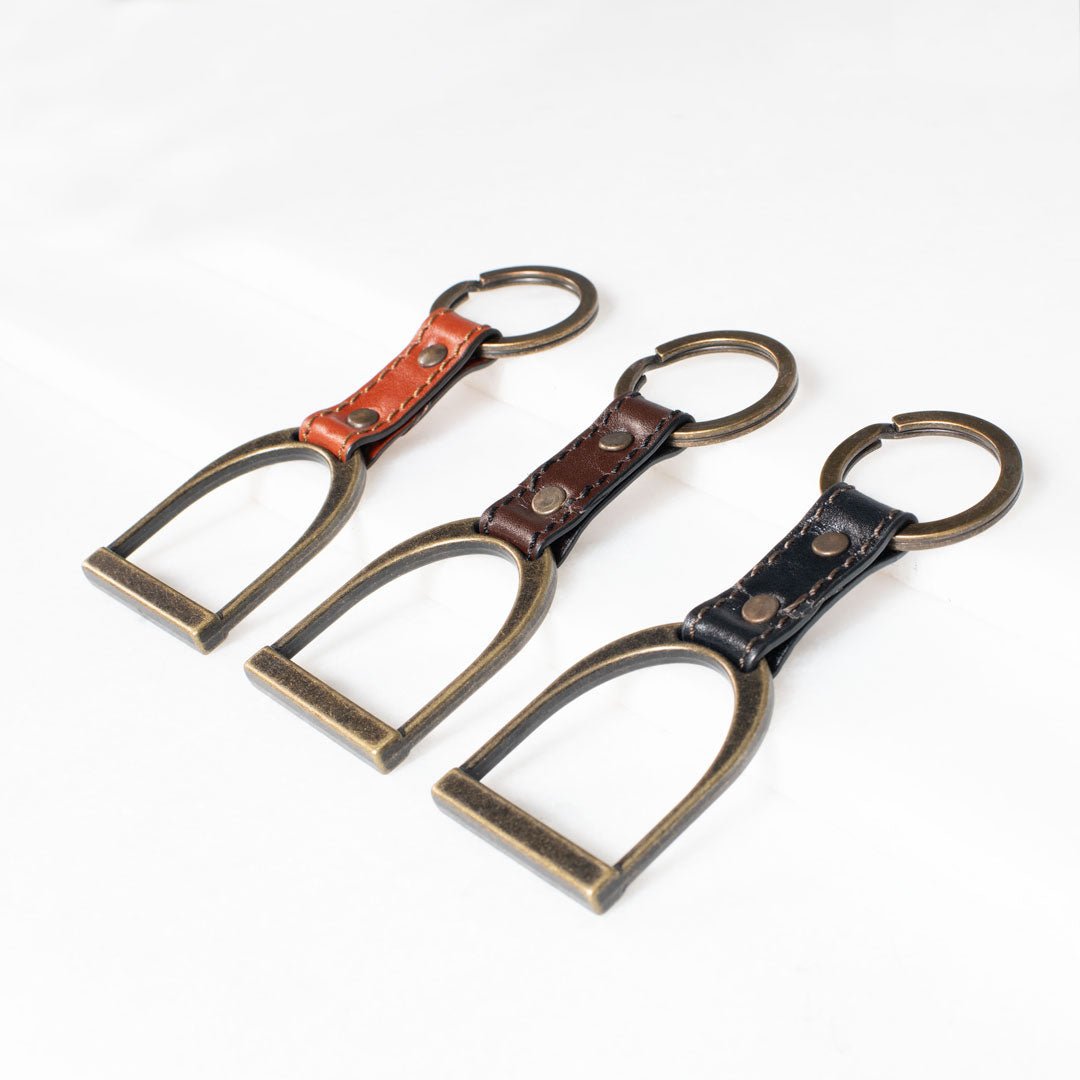 Conroy - Horse Stirrup Keychain in Deep Brown