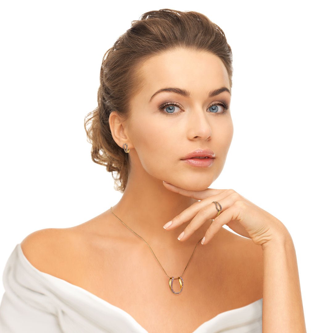 Levade -Moissanite Horseshoe Equestrian Necklace in Silver