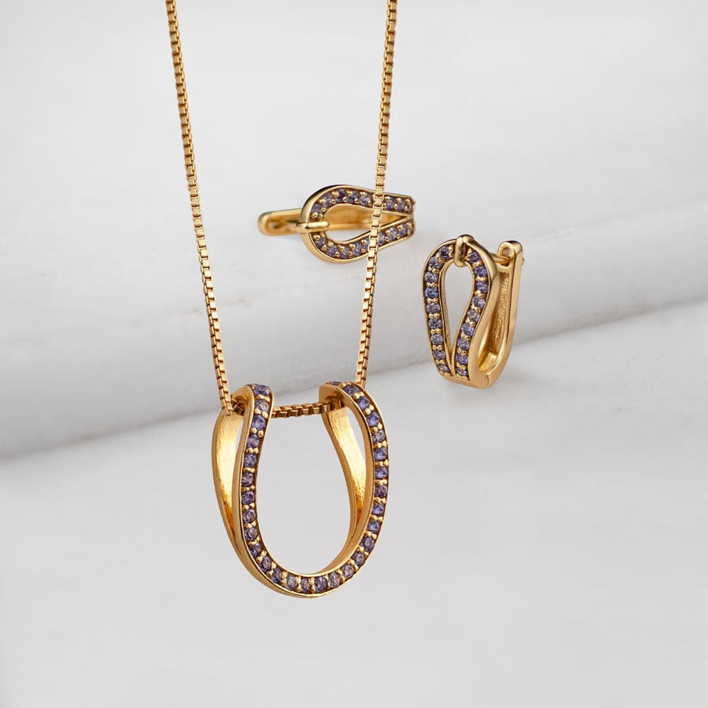 Levade -Violet Moissanite Horseshoe Equestrian Necklace in Gold
