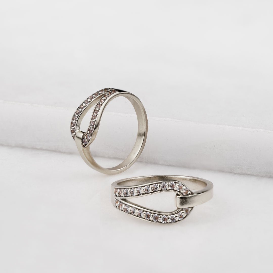 Levade - Violet Moissanite Equestrian Horseshoe Ring in Silver