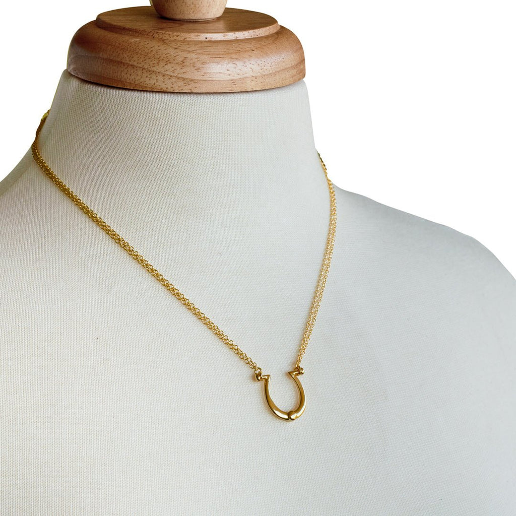 Omega - Equestrian Horseshoe Necklace in Gold