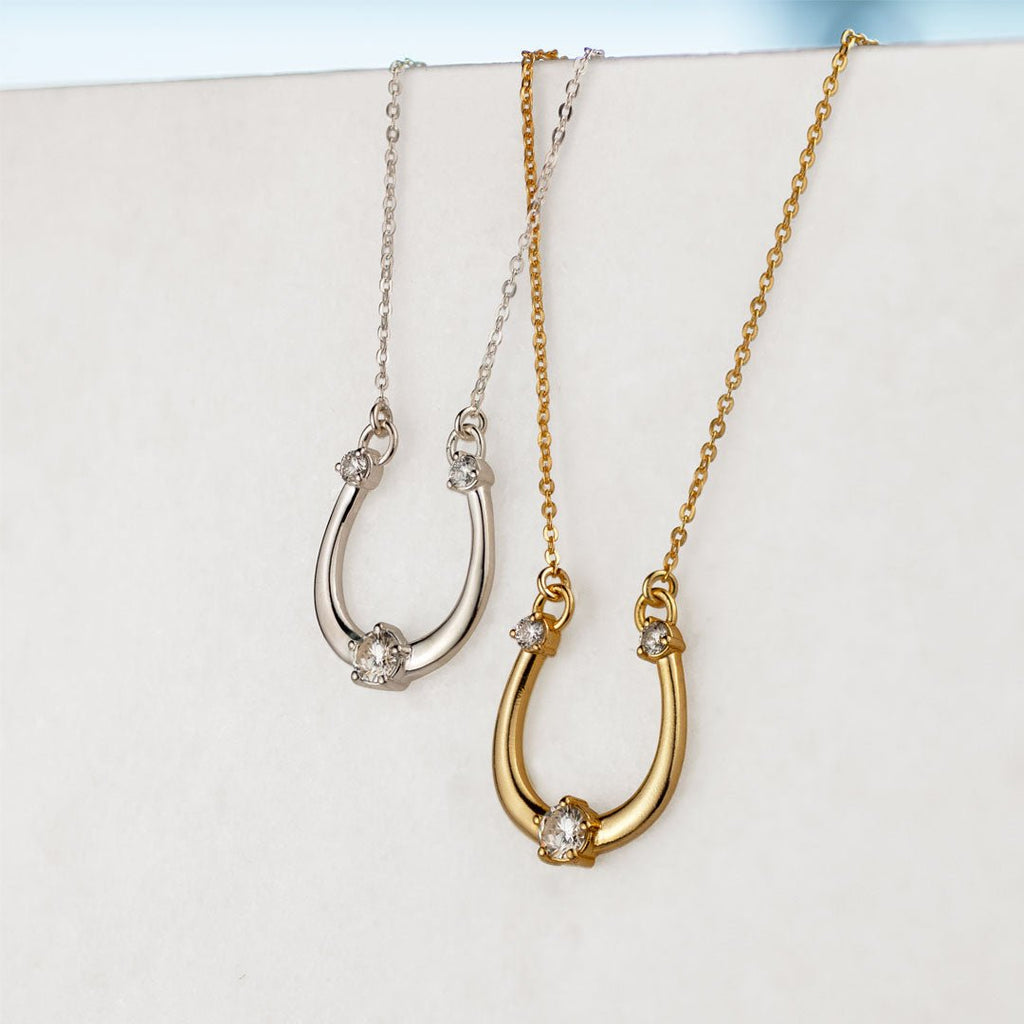 Trinity - Moissanite Stone Horseshoe Necklace in Gold